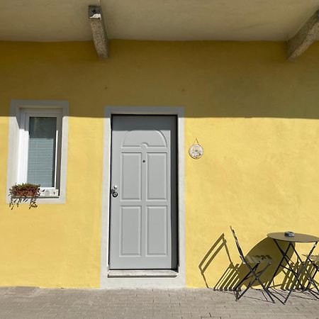 I Limoni Casa Vacanza 卡斯特尔图-苏帕提茨诺 外观 照片